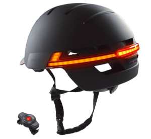 el mejor casco con luz para patinetes electricos